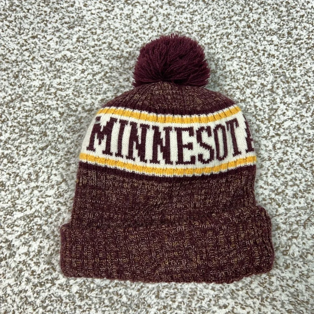 Minnesota Golden Gophers Hat Beanie‎ Boys One Size Red NCAA Football New Era